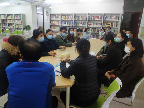1郑州市第四十四高级中学召开全体工会委员会议