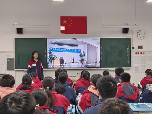 6学生介绍影片《1937南京记忆》